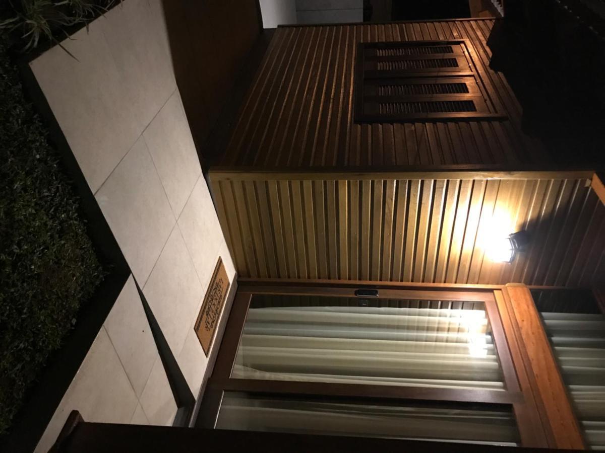 Canyons Guest House 프라이아 그란데 외부 사진